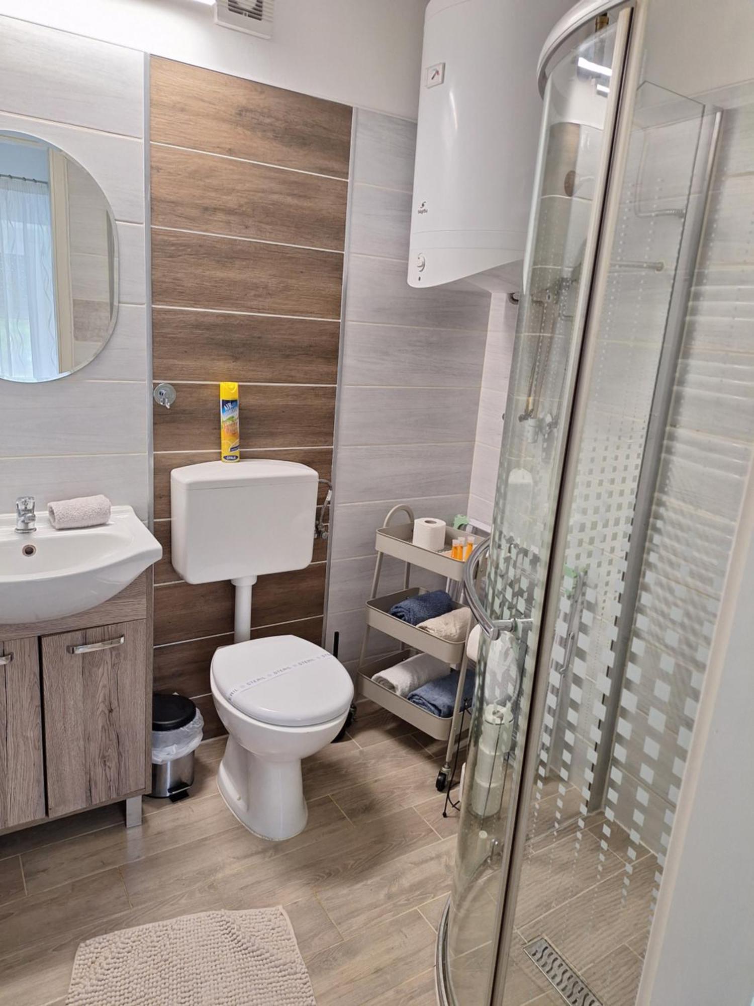 Várfal apartman Eger Szoba fotó